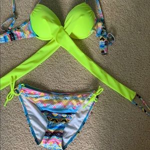 Bathing suit set